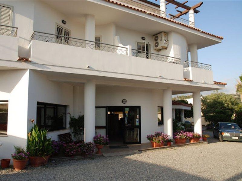 Hotel Eolo Капо-Ватикано Экстерьер фото